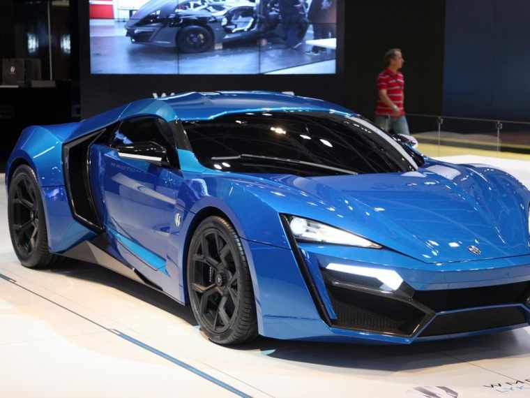 速度与激情7超跑 Lykan HyperSport 4K励志图片