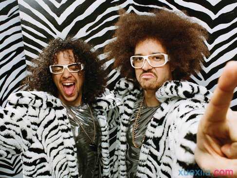 UK冠军单曲：LMFAO - Party Rock Anthem歌词