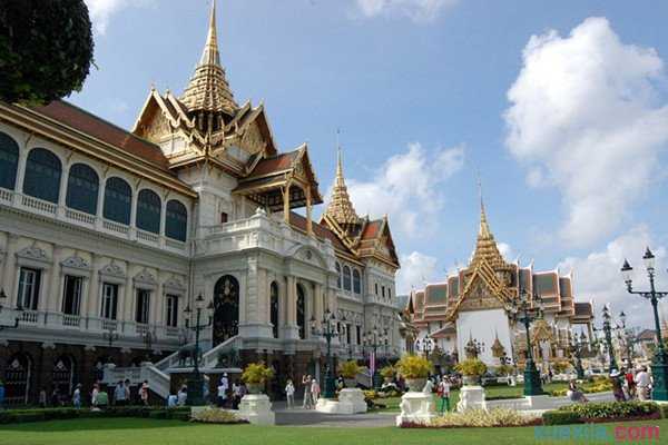 国旅游注意事项2016 泰国旅游必备物品清单2