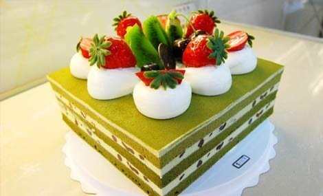 草莓创意蛋糕图片