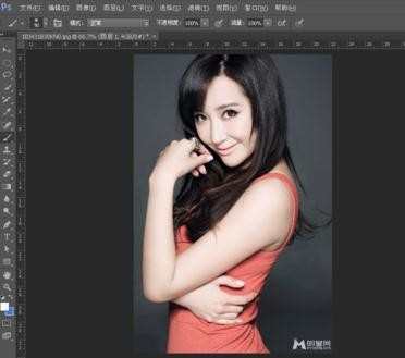 如何用photoshop美白