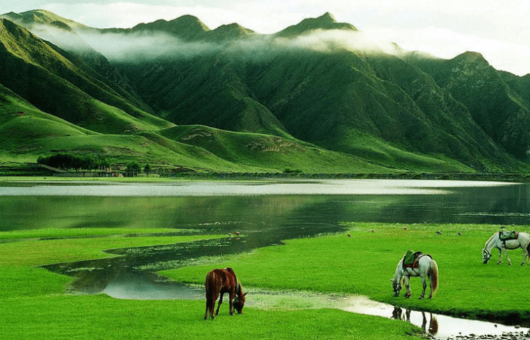 桌面风景画图片大全_桌面图片风景画素材