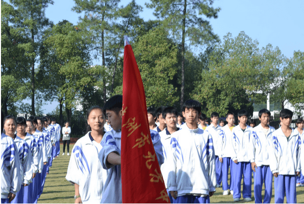 班级入场式押韵口号